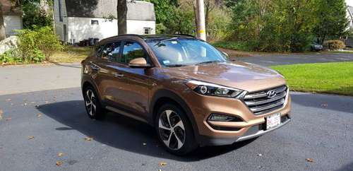 2016 Hyundai Tuscon - cars & trucks - by owner - vehicle automotive... for sale in Lexington, MA