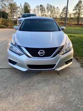 2016 Nissan Altima - cars & trucks - by owner - vehicle automotive... for sale in Thomasville, AL