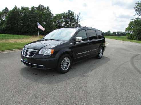 2015 CHRYSLER TOWN & COUNTRY TOURING L for sale in BUCYRUS, OH