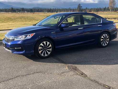 2017 HONDA ACCORD HYBRID EX-L...ONE OWNER , LOW MILES..49 MPG - cars... for sale in Sisters, OR