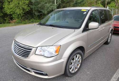 2014 Chrysler Town & Country Touring - - by dealer for sale in High Point, NC