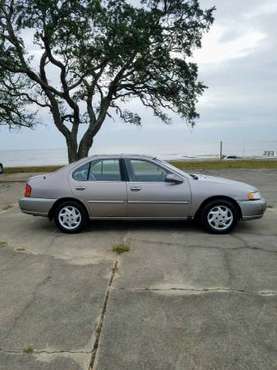 1999 NISSAN ALTIMA GXE - cars & trucks - by owner - vehicle... for sale in Biloxi, MS