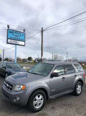 Ford Escape - cars & trucks - by owner - vehicle automotive sale for sale in Clinton Township, MI