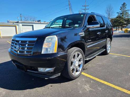 2007 Cadillac Escalade Luxury Edition - - by dealer for sale in Rensselaer, NY
