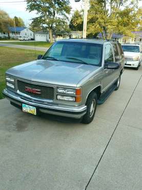 GMC YUKON 1999 for sale in Galion, OH