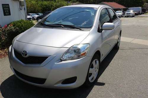 2012 TOYOTA YARIS, CLEAN TITLE, 2 OWNERS, DRIVES GOOD, CLEAN - cars... for sale in Graham, NC