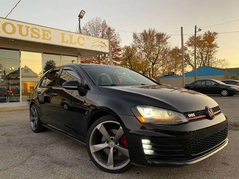 VOLKSWAGEN GOLF GTI SE - cars & trucks - by dealer - vehicle... for sale in Cleveland, OH