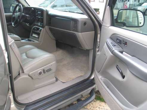 03 tahoe, excellent condtion , runs perfect, new inspection for sale in Pottsville, PA