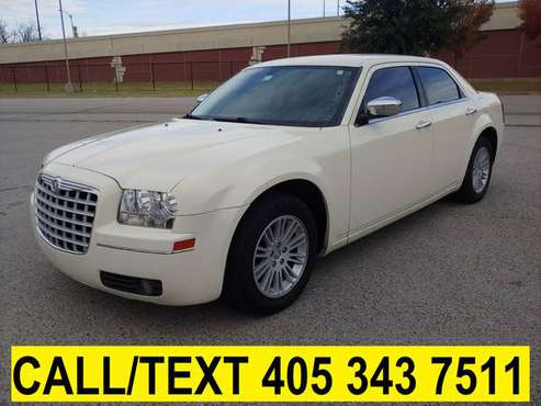 2010 CHRYSLER 300 TOURING LOW MILES! 1 OWNER! CLEAN CARFAX! MUST... for sale in Norman, OK
