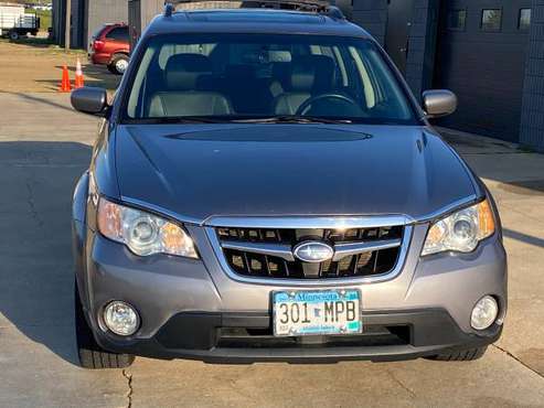 2008 Subaru Outback 2 5i Limited AWD - - by dealer for sale in Rochester, MN