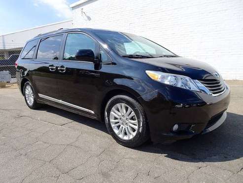 Toyota Sienna XLE Navigation Leather DVD Sunroof Van Third Row Seat for sale in Myrtle Beach, SC