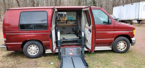 wheelchair van 1999 Ford Econoline for sale in White Mills, PA