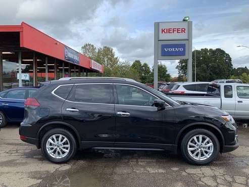 2018 Nissan Rogue FWD SV SUV for sale in Corvallis, OR