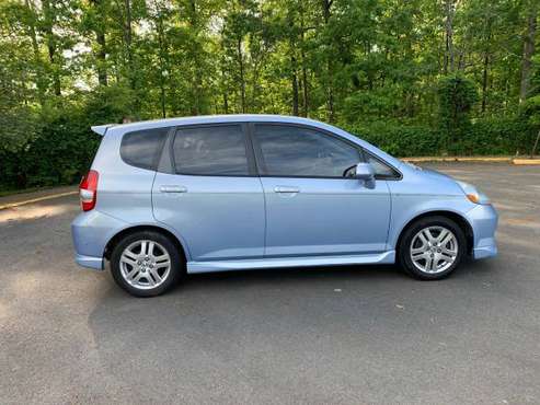 2008 Honda Fit Sport, 5-Speed manual for sale in MANASSAS, District Of Columbia