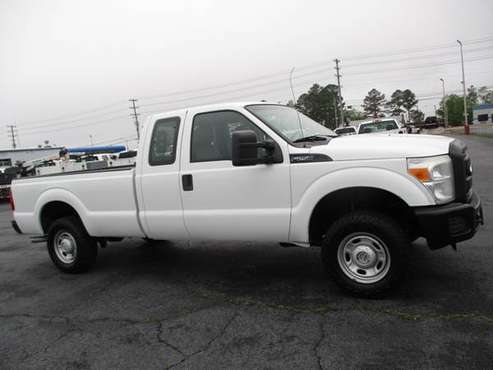 2011 Ford F-250 Super Duty 4x4 Extended Cab XL Long Bed - cars & for sale in Lawrenceburg, TN