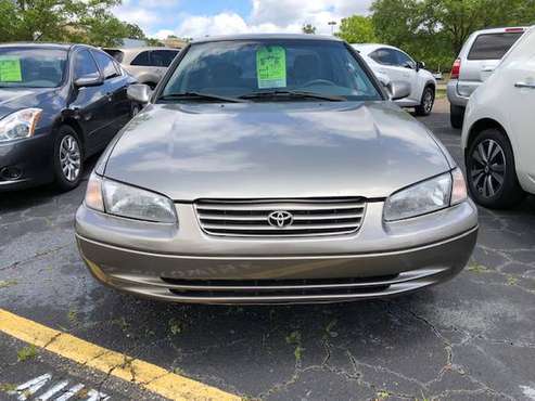 1998 TOYOTA CAMRY LE for sale in Tallahassee, FL