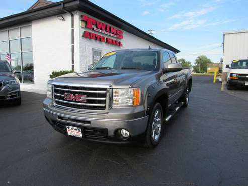 2013 GMC Sierra 1500 4WD Ext Cab SLT - cars & trucks - by dealer -... for sale in Rockford, IL