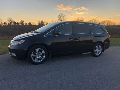 2011 Honda Odyssey Touring Elite 1 Owner Non Smoker No Issues - cars... for sale in Louisville, KY