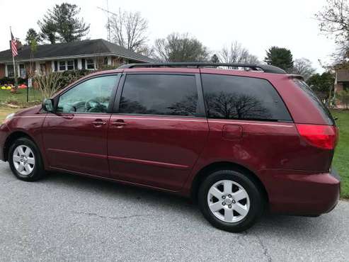 '08 Toyota Sienna MINIVAN - cars & trucks - by owner - vehicle... for sale in Lancaster, PA