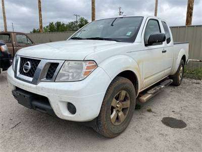 2013 NISSAN FRONTIER SV - - by dealer - vehicle for sale in Norman, OK