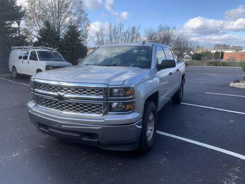2014 silverado 4x4 Crew Cab - cars & trucks - by owner - vehicle... for sale in Christiansburg, VA