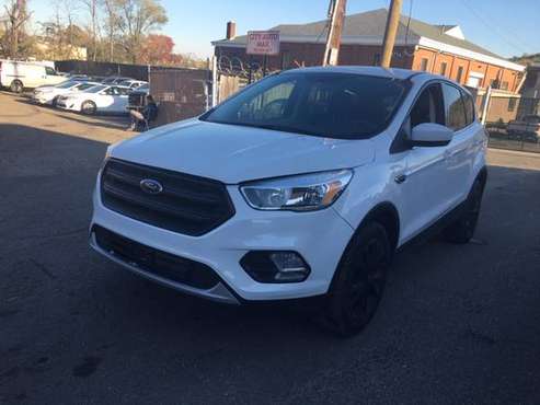 2017 Ford Escape SE 4D AT AC Allpower Alloy Wheel MD inspectedonly... for sale in Temple Hills, District Of Columbia