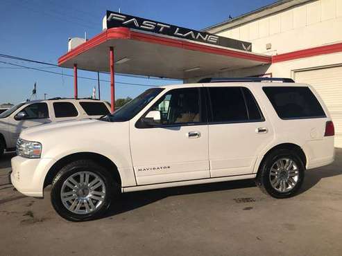 2013 LINCOLN NAVIGATOR LIMITED**BAD CREDIT OK ** for sale in San Antonio, TX