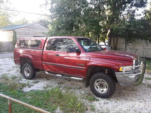 1999 Dodge ram for sale in Springfield, IL