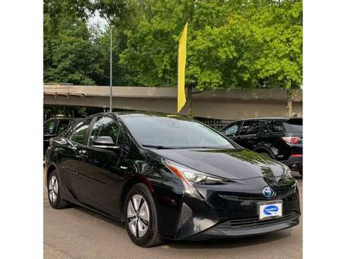2017 Toyota Prius Three - cars & trucks - by dealer - vehicle... for sale in Eugene, OR