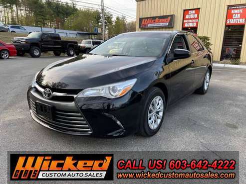 2017 Toyota Camry XLE 1 OWNER 2 5L 4 CYL DOHC 33MPG BLUETOOTH Back for sale in Kingston, NH