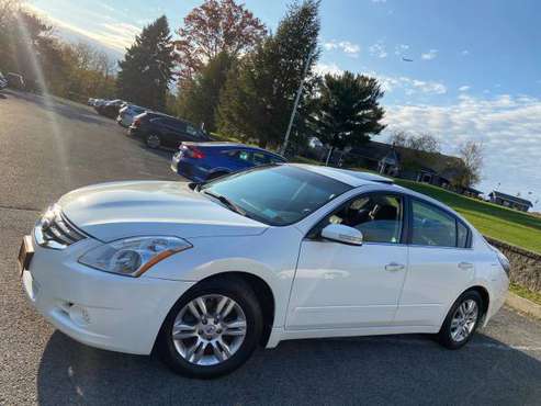 Nissan Altima Sport Limited - cars & trucks - by owner - vehicle... for sale in Schenectady, NY