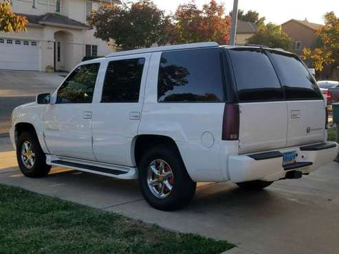 Cadillac LUXURY Escalade 4x4 (Lower miles at 169k) Price REDUCED to for sale in Cedar Ridge, CA