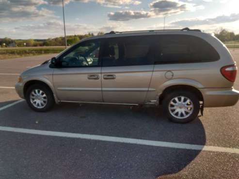 2002 chyrsler town and country for sale in Madison, WI