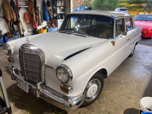 1965 Mercedes 190D - cars & trucks - by owner - vehicle automotive... for sale in Lake Zurich, IL