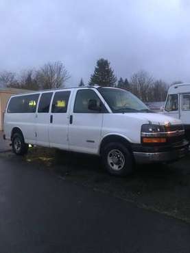 2005 chevy express 3500 15 passenger - cars & trucks - by owner -... for sale in Boring, OR
