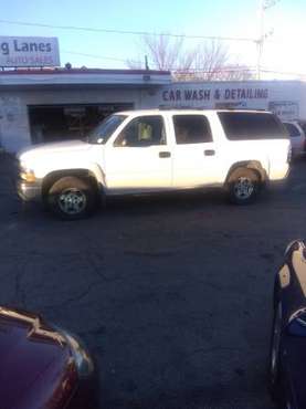 2006 Chevy Suburban - cars & trucks - by owner - vehicle automotive... for sale in milwaukee, WI