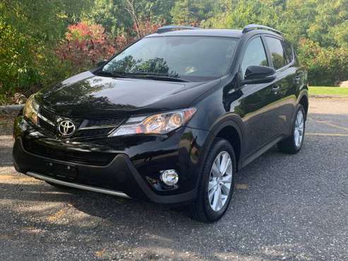 REDUCED! 🔹🔷 2015 Toyota RAV4 LTD *AWD * LOWEST MILES! 🔷🔹 - cars &... for sale in Tyngsborough, MA, NH