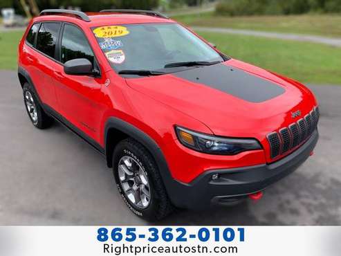 2019 JEEP CHEROKEE TRAILHAWK * 4X4 *1 OWNER * Leather * Back-Up Cam... for sale in Sevierville, TN