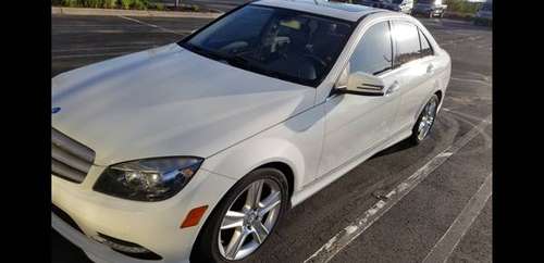 Mercedes Benz C300 - cars & trucks - by owner - vehicle automotive... for sale in West Bloomfield, MI