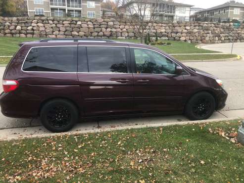 2007 Honda Odyssey Touring - cars & trucks - by owner - vehicle... for sale in Waunakee, WI