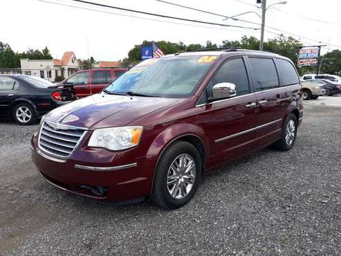 2008 Chrysler Town and Country Limited for sale in Clearwater, FL