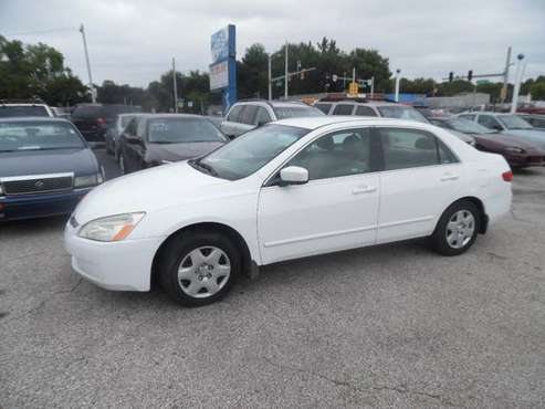 2005 Honda Accord - NICE CAR FOR A NICE PRICE! for sale in Memphis, TN