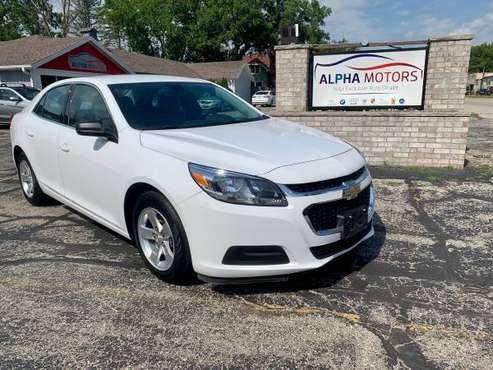 2015 Chevrolet Malibu LS only 10,000 Miles!!! @ Alpha Motors - cars... for sale in NEW BERLIN, WI