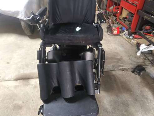 2014 Quantum q6 edge series power wheelchair fully adjustable - cars... for sale in Silverdale, WA