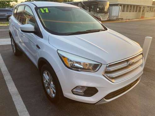 2017 FORD ESCAPE SE SUV - - by dealer - vehicle for sale in Fort Myers, FL