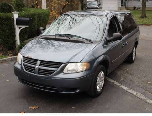 2006 DODGE GRAND CARAVAN 1 OWNER - cars & trucks - by owner -... for sale in Huntington Station, NY