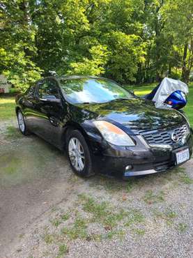 2008 Nissan Altima Coupe 3.5 V6 - cars & trucks - by owner - vehicle... for sale in Bowling green, OH