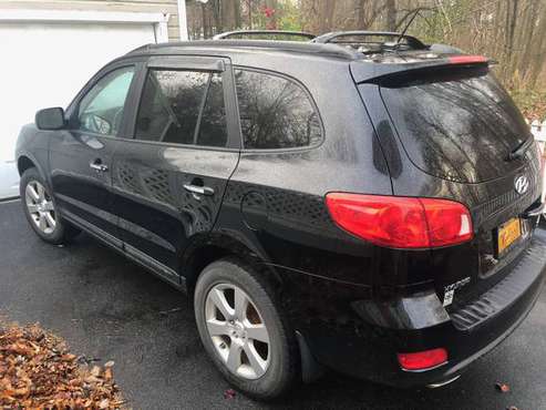 2009 Hyundai Santa Fe Ltd low mileage! - cars & trucks - by owner -... for sale in Orchard Park, NY