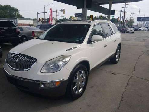 2008 BUICK ENCLAVE CXL EZ FINANCING AVAILABLE - cars & trucks - by... for sale in Springfield, IL
