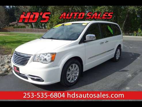 2011 Chrysler Town & Country Touring-L NAVIGATION!!! BACK UP CAM!!! LE for sale in PUYALLUP, WA